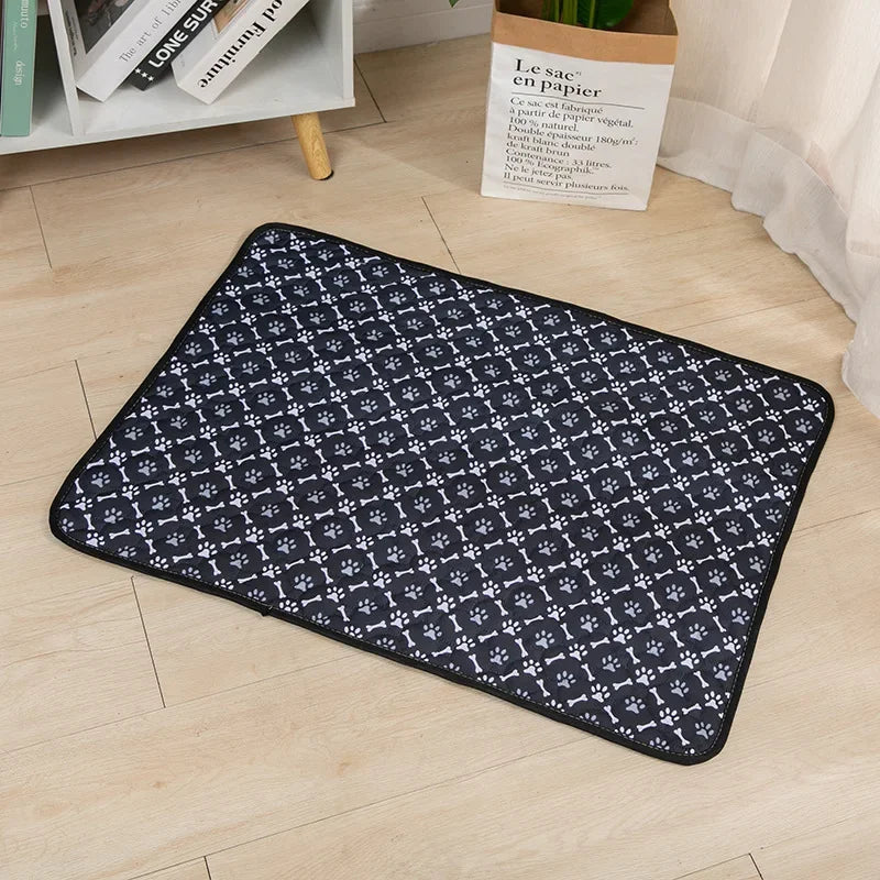 Washable Dog Pee Pads - Reusable, Non-Slip Training & Bed Mat