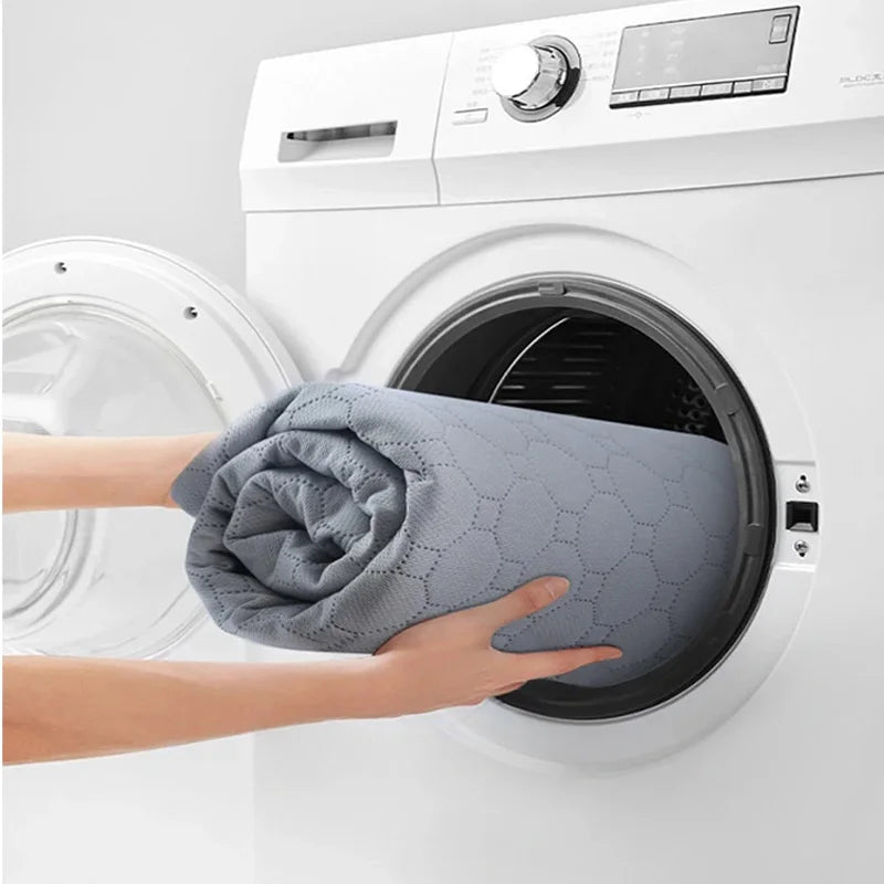 Washable Dog Pee Pads - Reusable, Non-Slip Training & Bed Mat