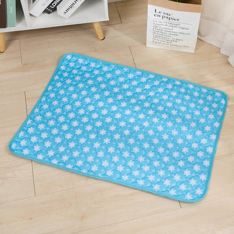 Washable Dog Pee Pads - Reusable, Non-Slip Training & Bed Mat